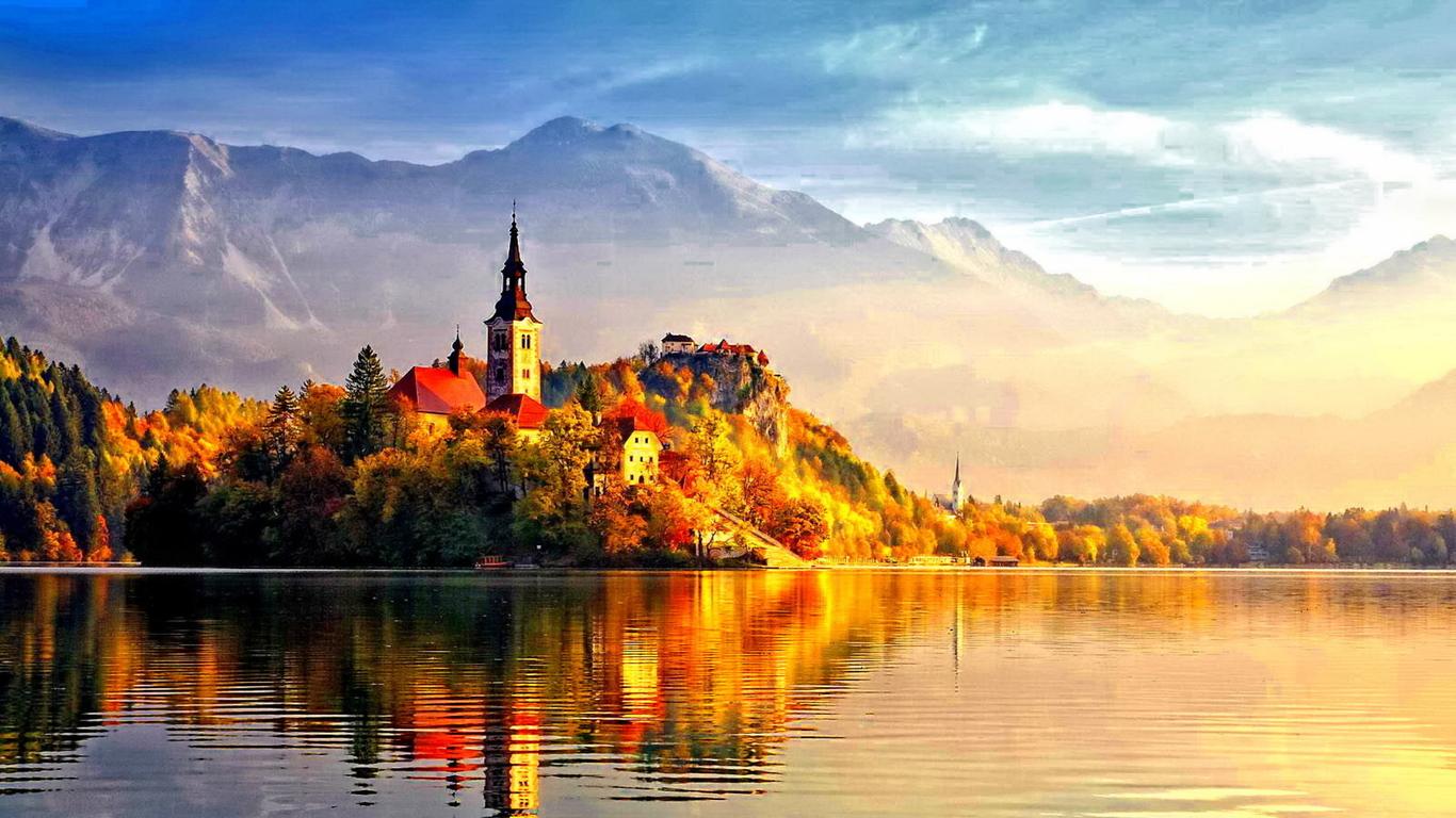 Transylvania Wallpaper - Autumn Day Wallpaper Download ...
