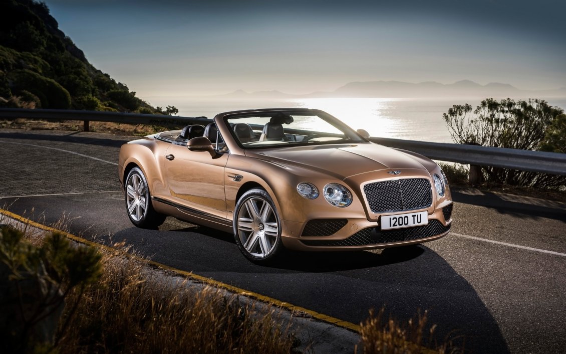Download Wallpaper Bentley continental gt convertible 2015