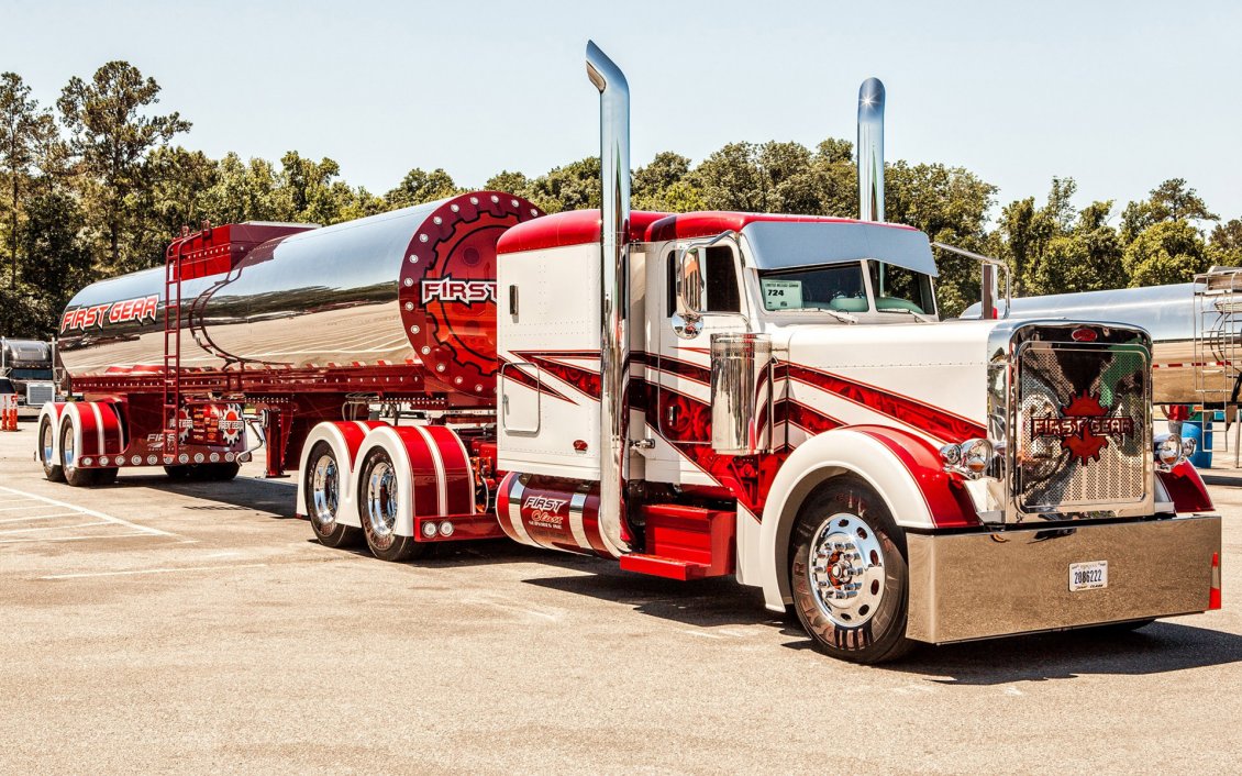 Download Wallpaper Red and white Peterbilt Truck