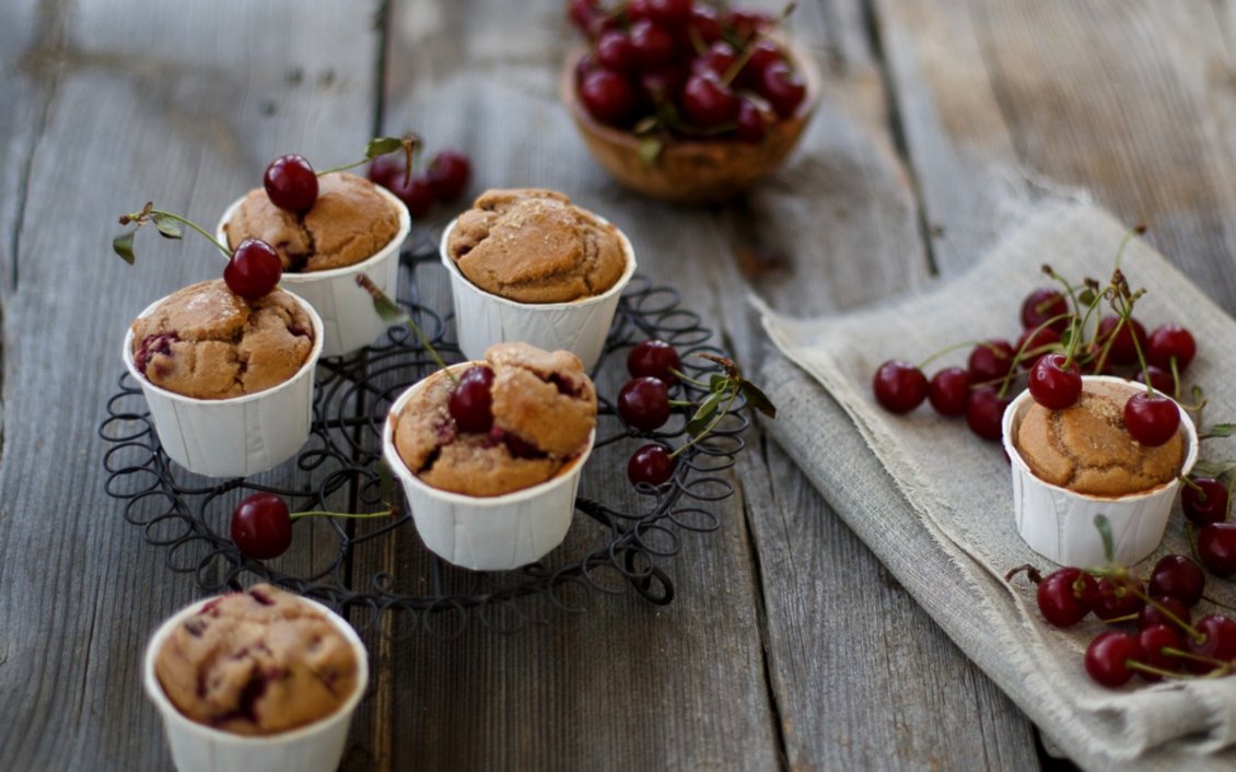 Download Wallpaper Muffins with cherry on the table
