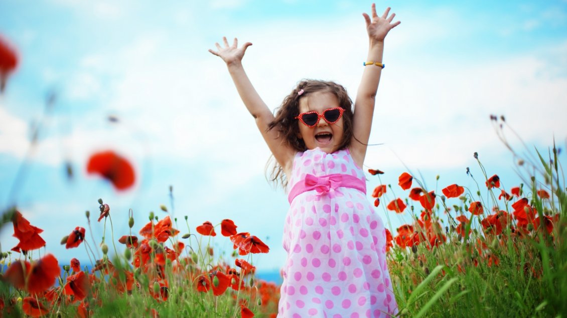 Download Wallpaper Happy baby girl in white and pink dress on the poppies field