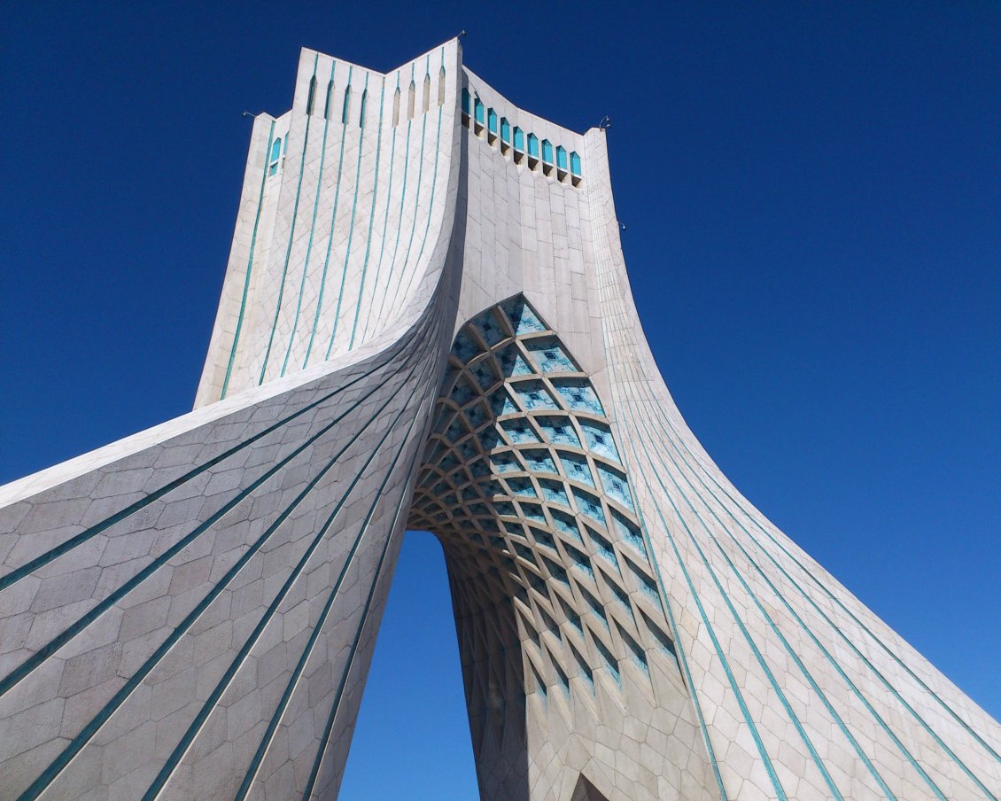 Download Wallpaper Iranian Sebt Tour Operator - Awesome Building