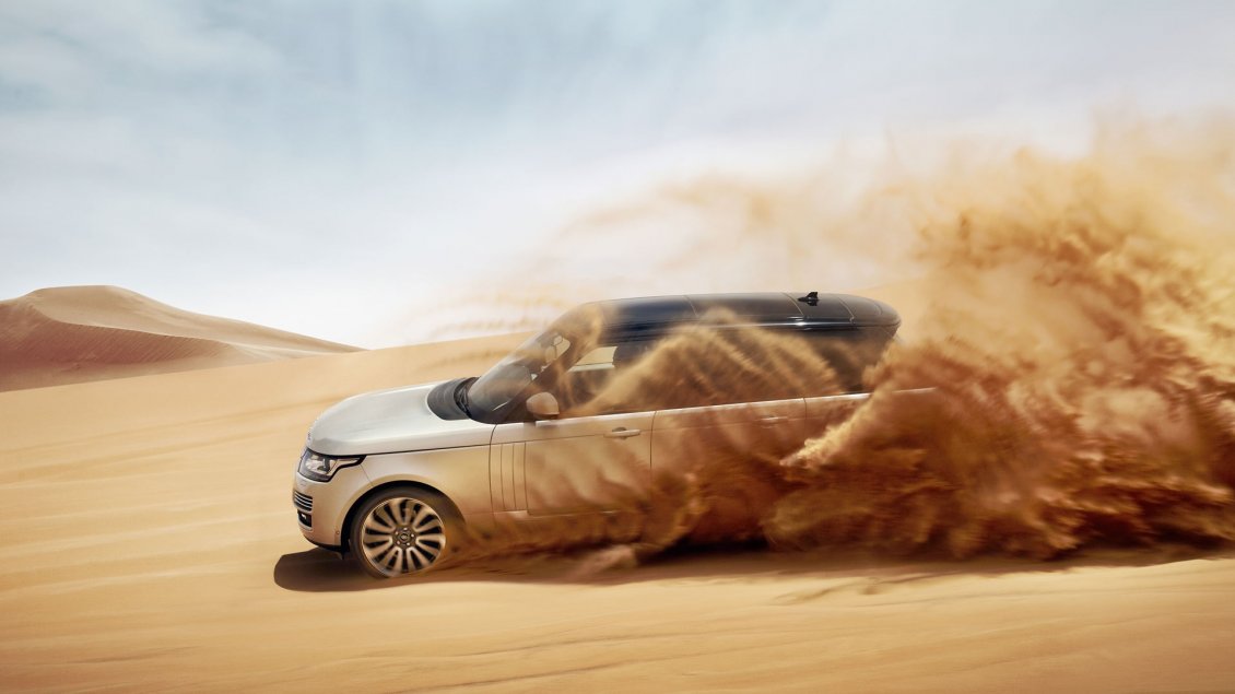Download Wallpaper Range Rover Vogue in the desert - Sand dust