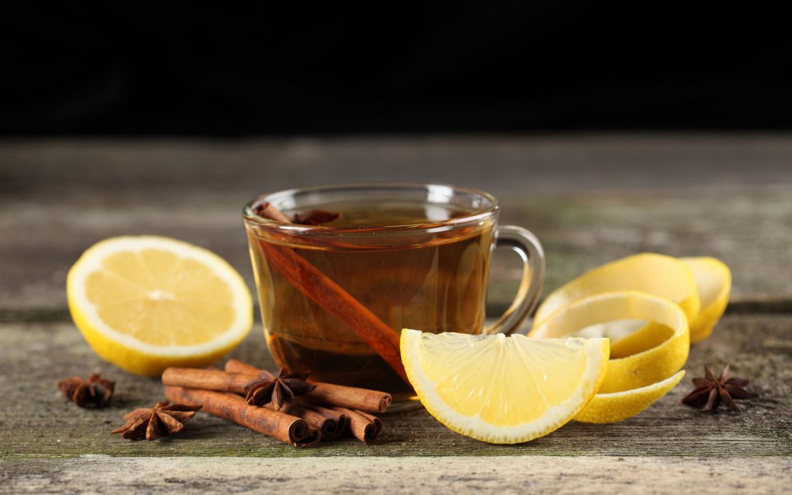 Download Wallpaper Hot tea with lemon and cinnamon - Winter drink