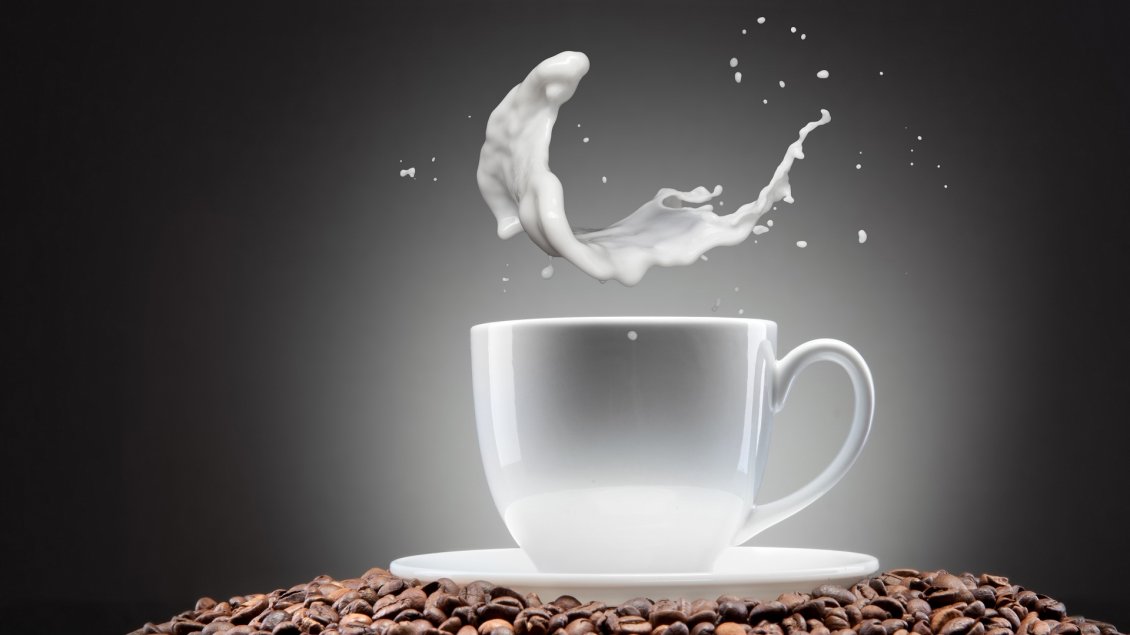 Download Wallpaper Milk splash in a cup of coffee - Good morning