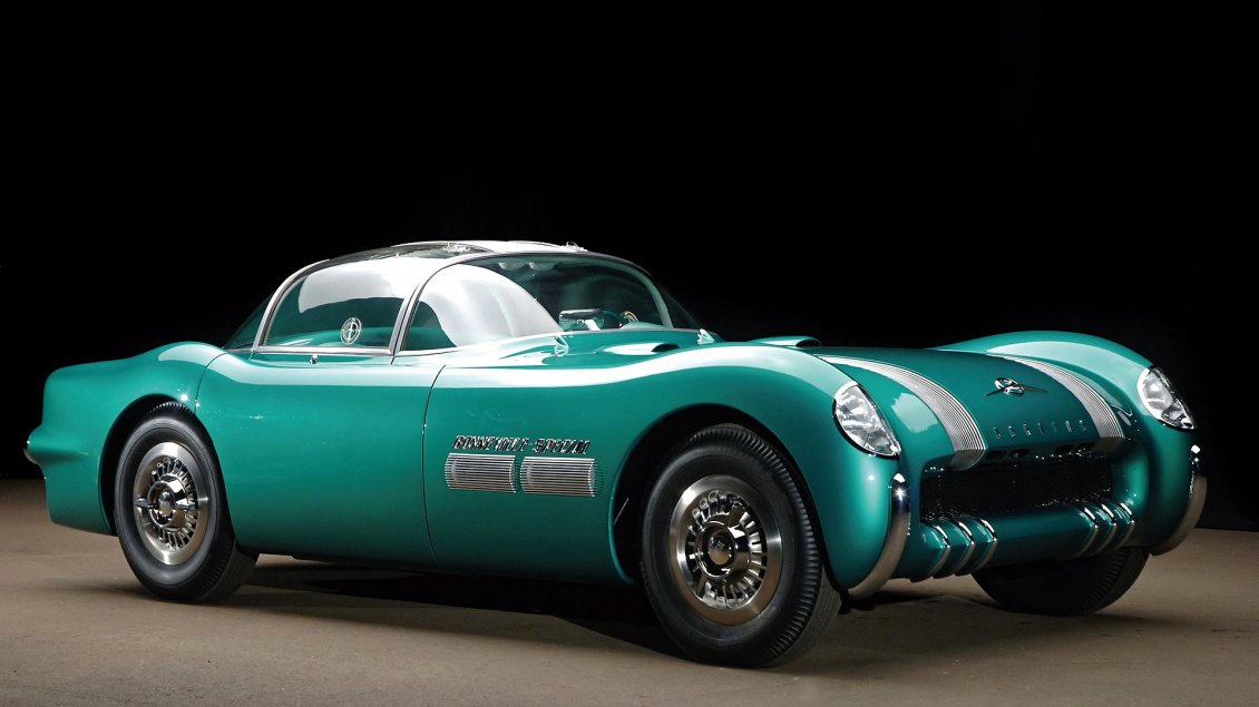Download Wallpaper Old classic car - beautiful turquoise color