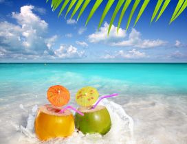 Fresh and cold cocktail at the seaside - HD wallpaper