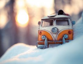Rusty old car in the snow - Wonderful winter season