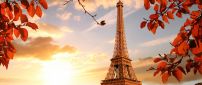 Paris the city of love - Beautiful sunrise in Autumn season