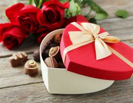 Romantic gift Valentines Day - Chocolate and rose