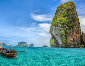 Thailand Pucket beautiful island - boat walk
