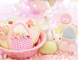 Pastel colors cookies and Easter bunny - HD wallpaper