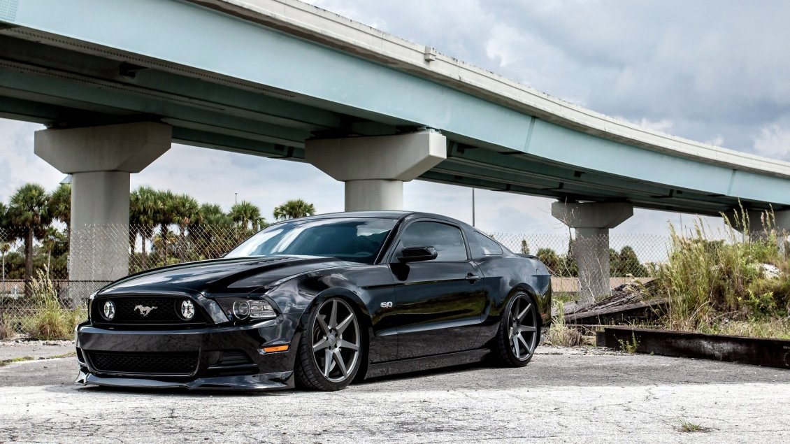 Download Wallpaper Black Ford Mustang with Vossen Wheels