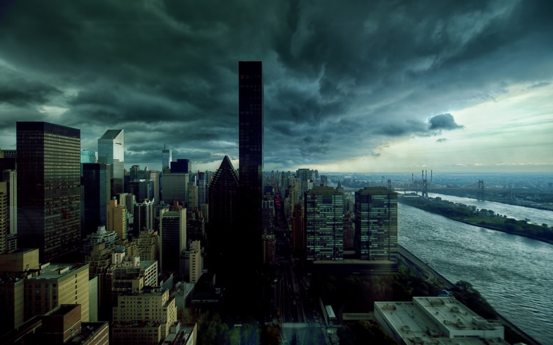 Download Wallpaper The storm arrived in town