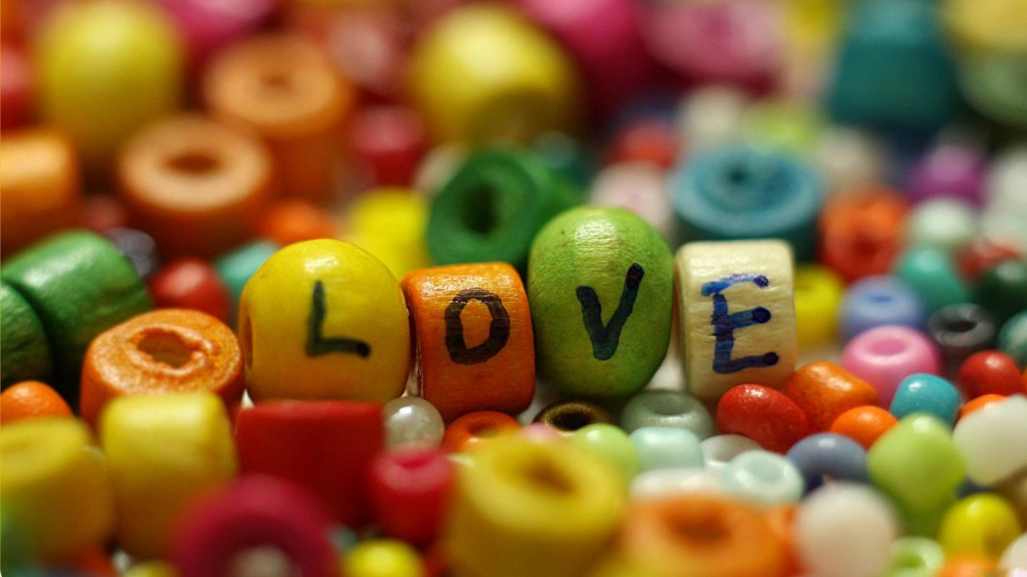 Download Wallpaper Colourful candy - sweet love