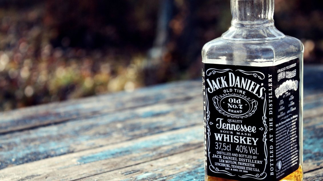 Download Wallpaper Bottle of Jack Daniel's Whiskey