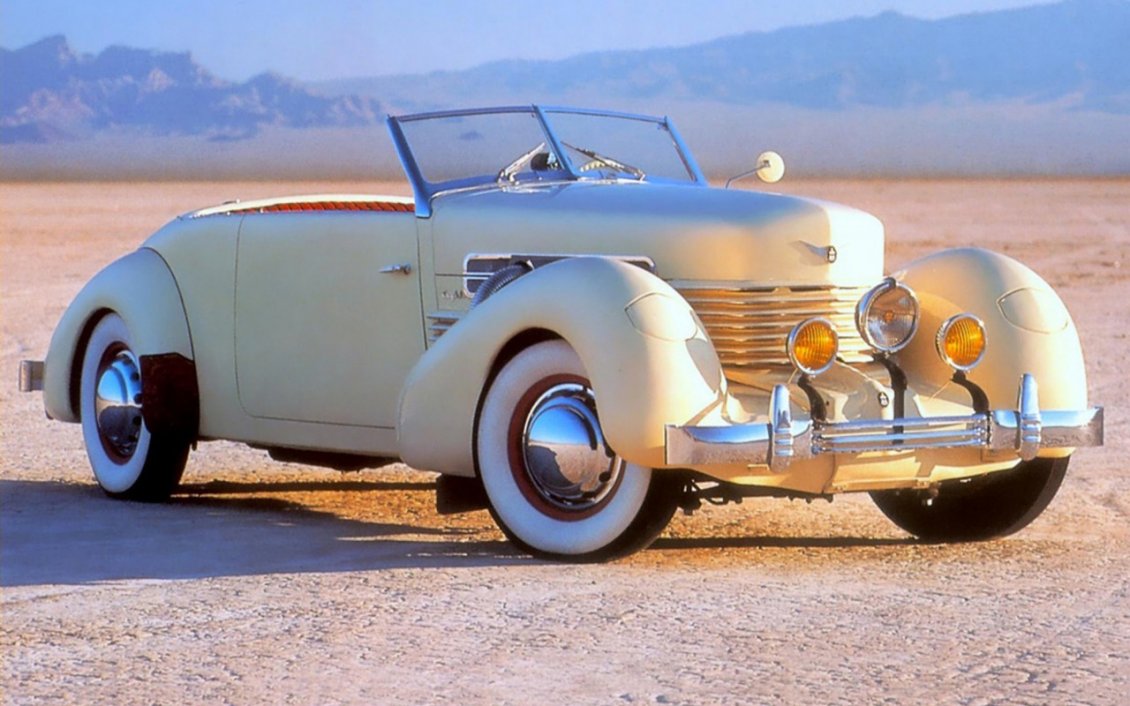 Download Wallpaper White convertible car in the desert - Beautiful car