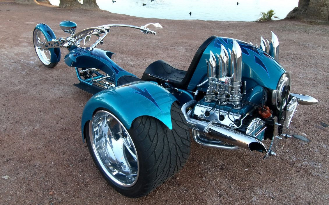 Download Wallpaper Bike Chopper Custom - Interesting blue motorcycle