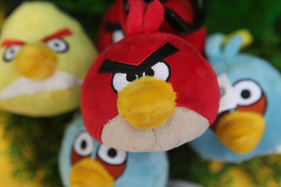 Download Wallpaper Angry Birds - Plush colored birds