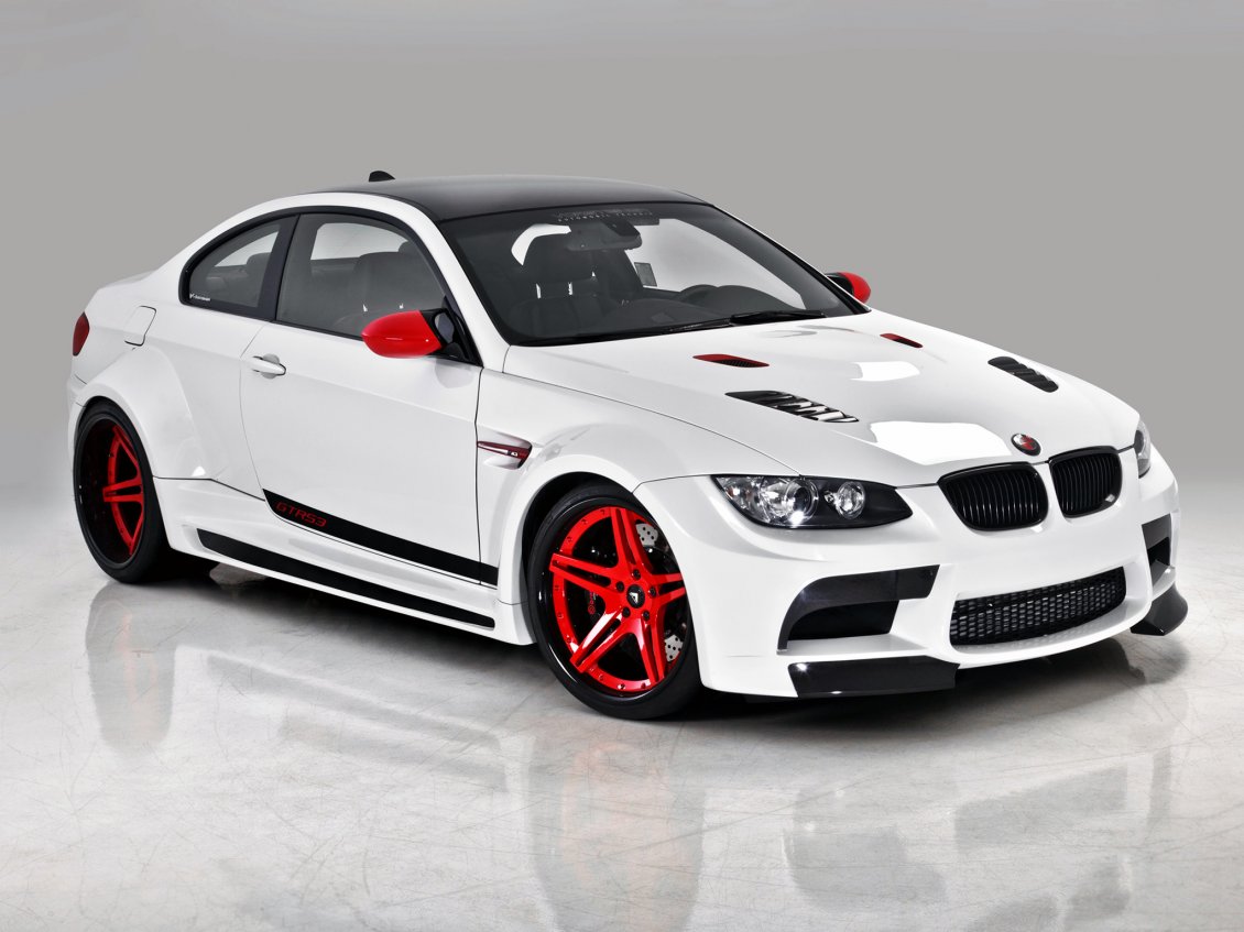 Download Wallpaper White and red BMW M3 Coupe E92