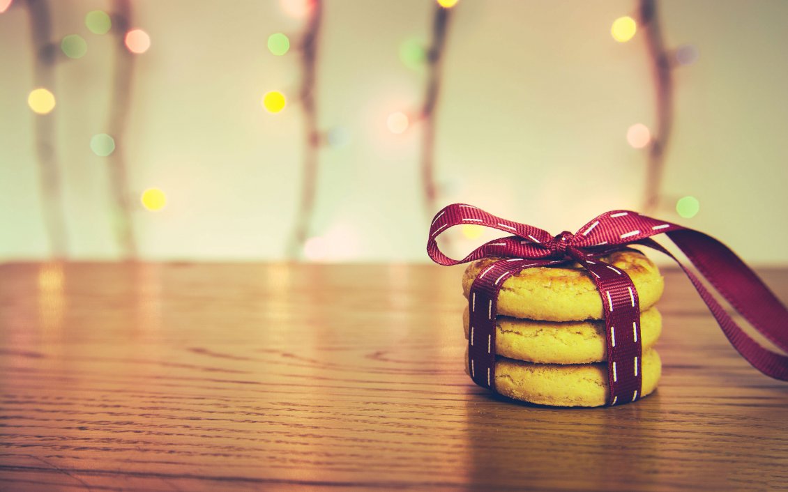 Download Wallpaper Delicious cookies with ribbon - Good morning