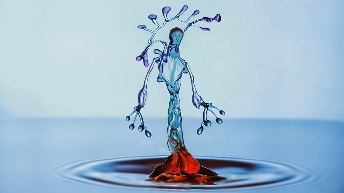 Download Wallpaper Water Splash Figurine - Abstract 3D figurine