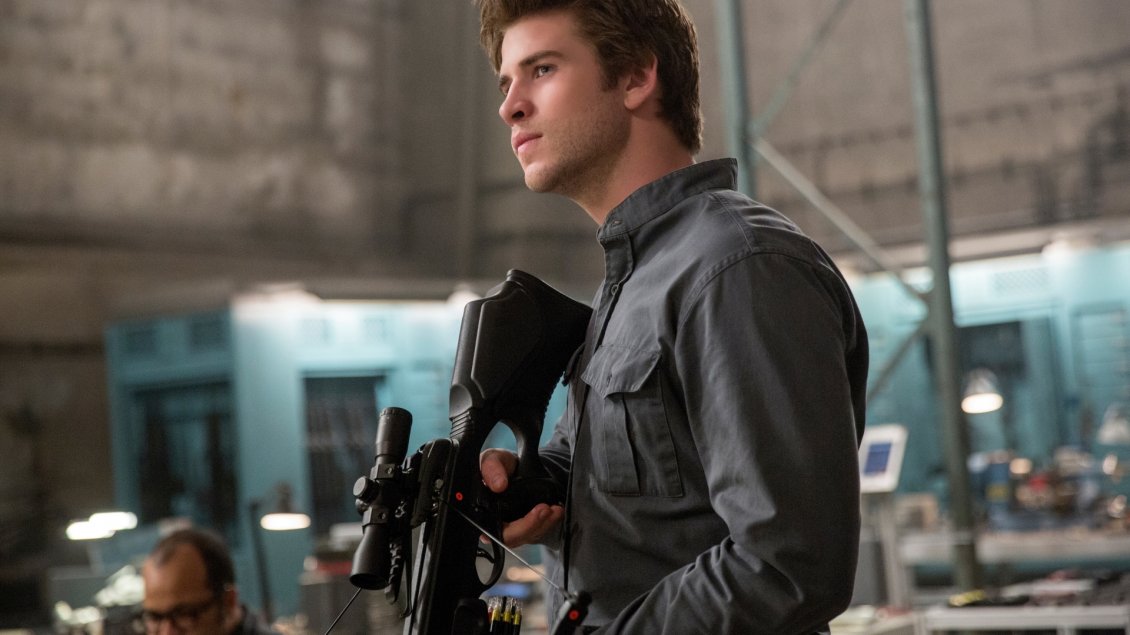 Download Wallpaper Liam Hemsworth poster, in The Hunger Games