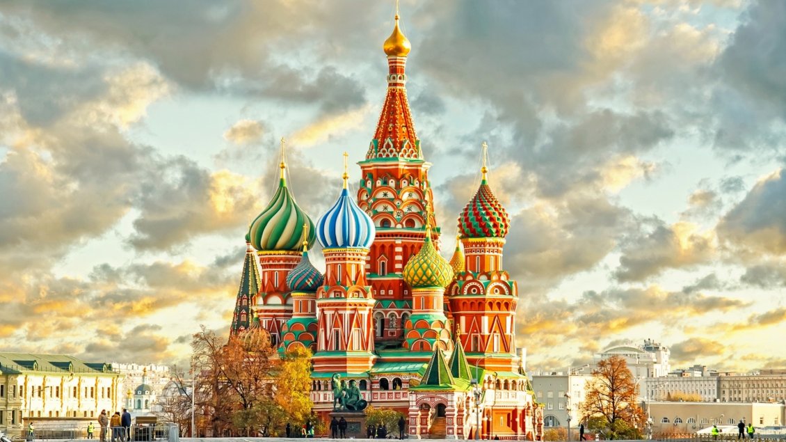 Download Wallpaper Colorful St. Basils Cathedral from Moscow