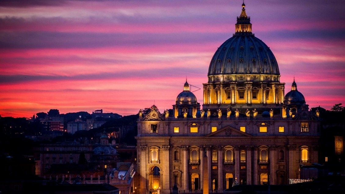 Download Wallpaper Lighted Vatican building in night