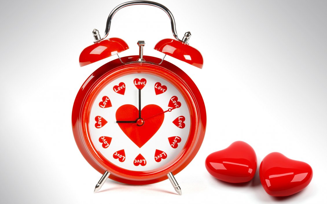 Download Wallpaper The clock for love - funny present for Valentine's Day