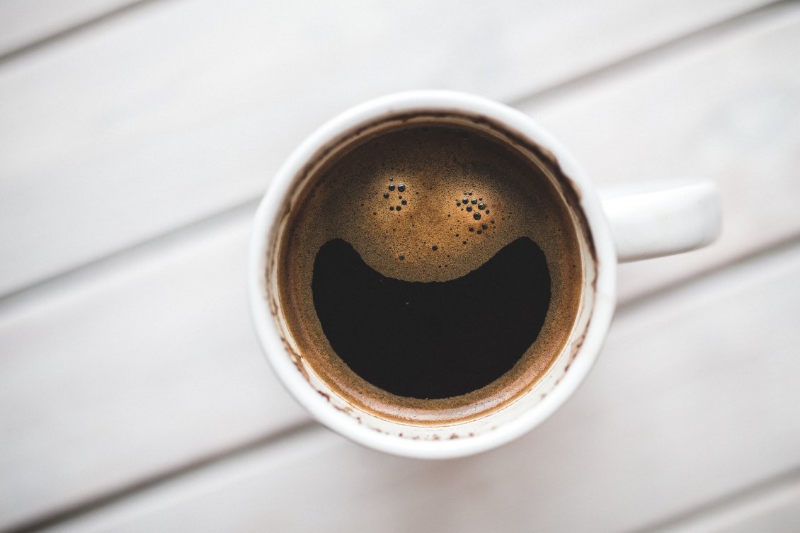 Download Wallpaper Big smile in a cup of coffee - Happy morning day