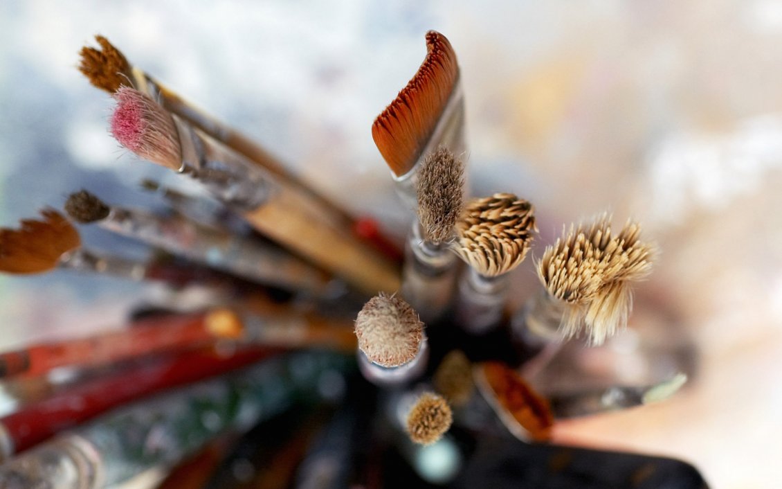 Download Wallpaper Make-up brushes - blurry HD wallpaper