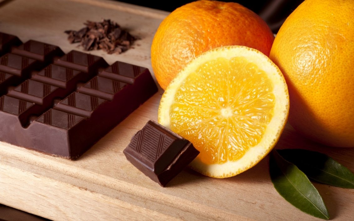 Download Wallpaper Chocolate with orange fruit - Sweet time