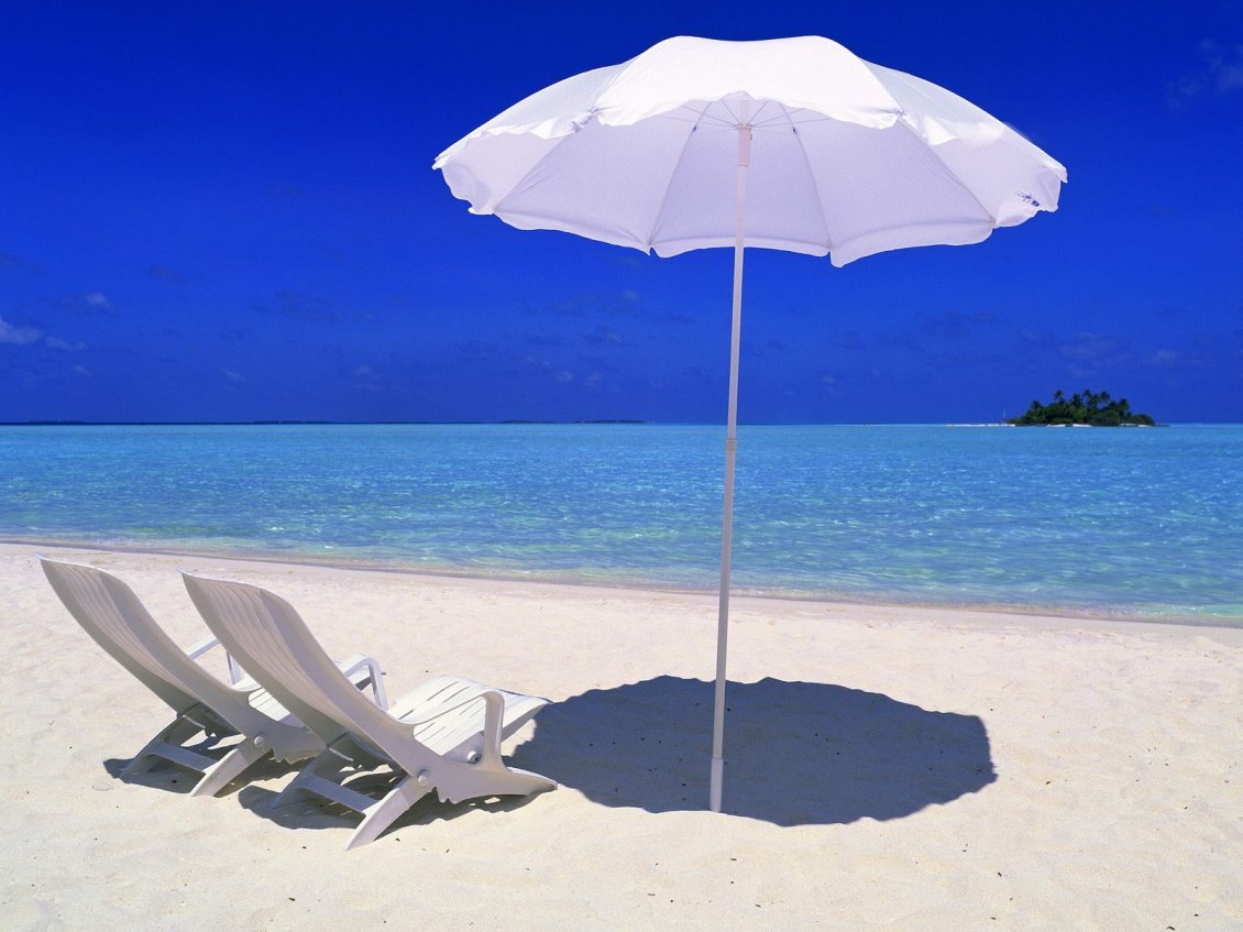 Download Wallpaper Two white sunbed and an umbrella - summer time