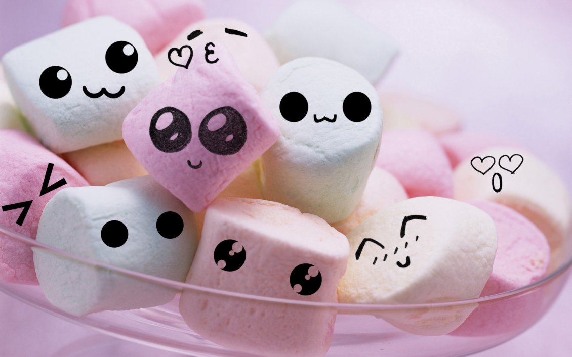 Download Wallpaper Cute and funny faces on marshmallows
