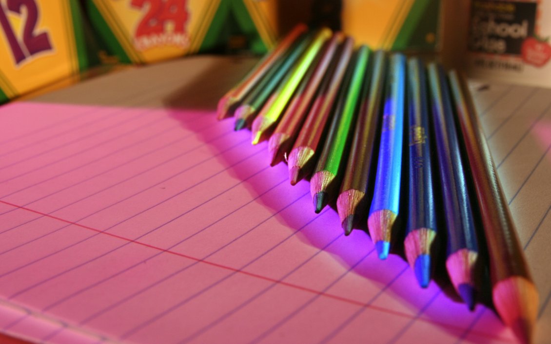 Download Wallpaper Pink light and color crayons - Back to school season