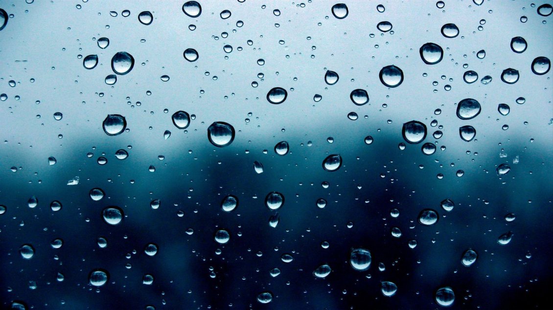 Download Wallpaper Big water drops on the window - Rainy Autumn day