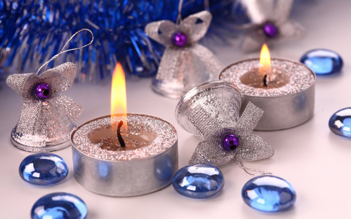 Download Wallpaper Silver Angels and candles - Blue Christmas Holiday