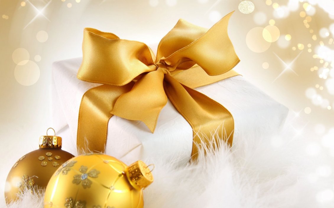 Download Wallpaper Golden Christmas accessories - ribbon and balls