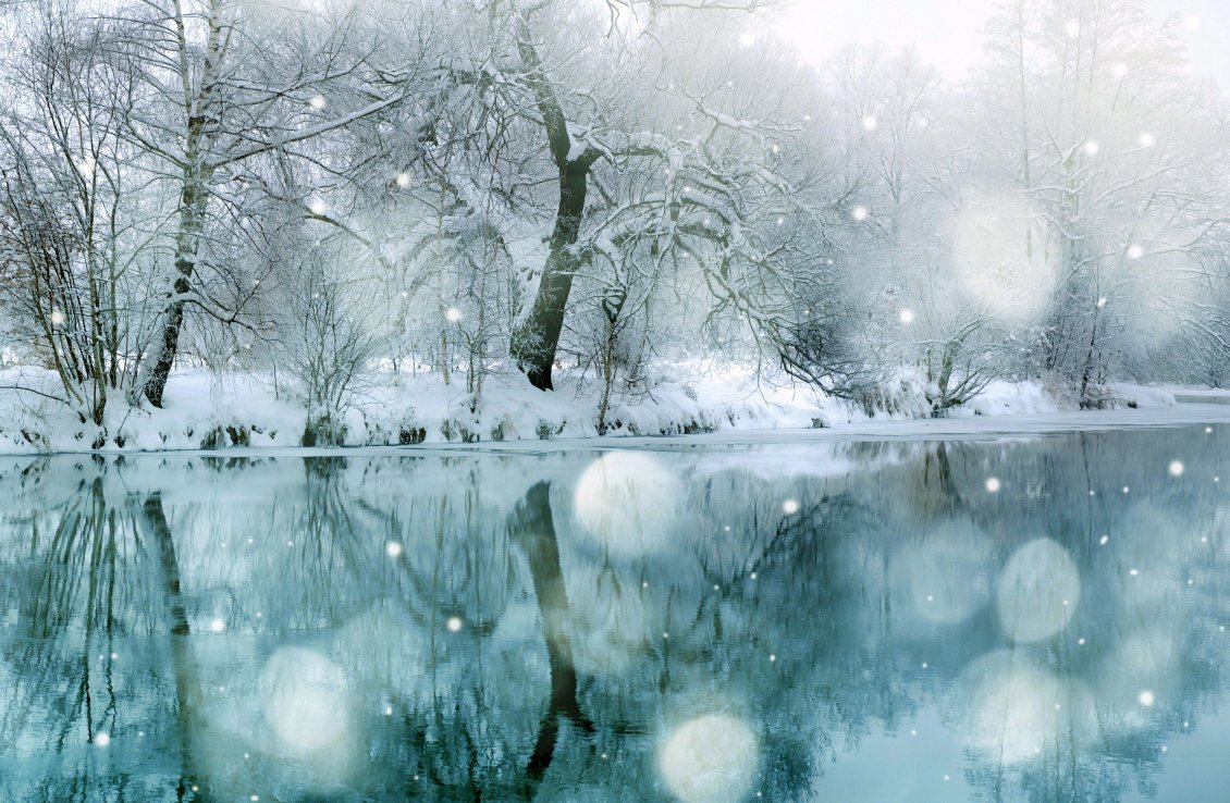 Download Wallpaper Mirror in the lake - Winter season