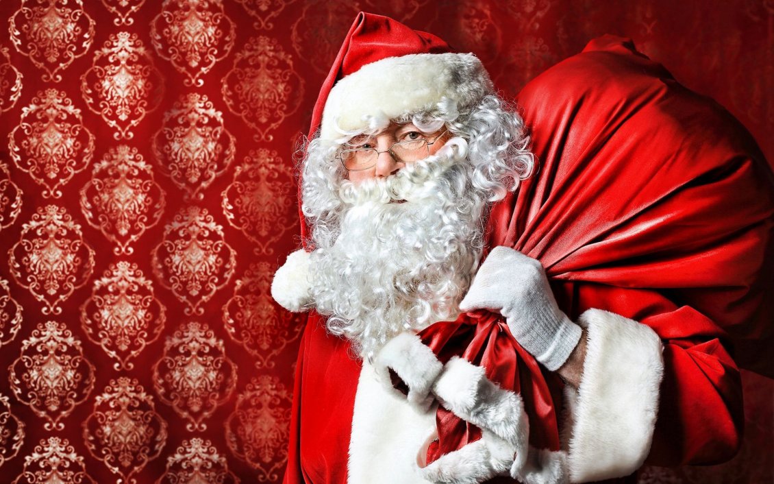 Download Wallpaper Real Santa Claus and the box gift - Christmas night