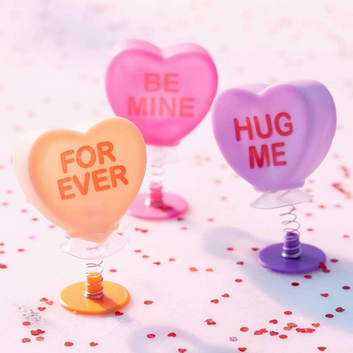 Download Wallpaper Be mine for ever - Hug me and love me - Happy Valentines Day