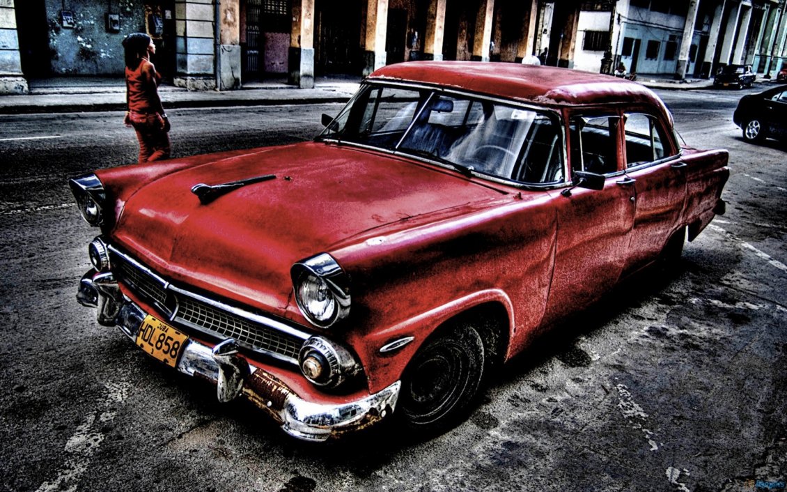 Download Wallpaper Red old car in the town - HD wallpaper