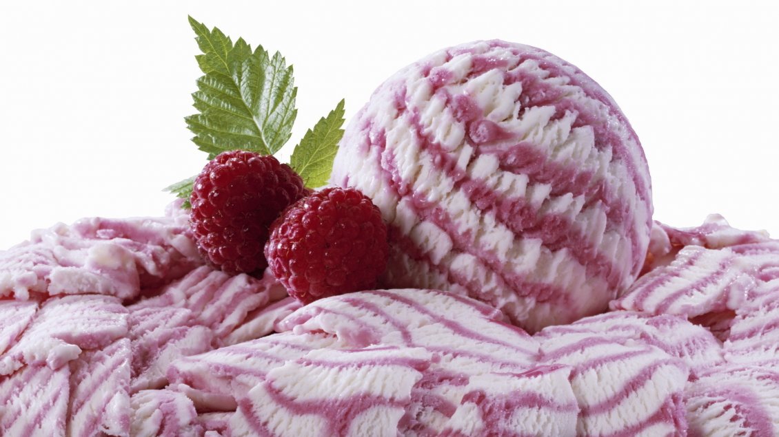 Download Wallpaper Delicious raspberry ice cream for a hot summer day