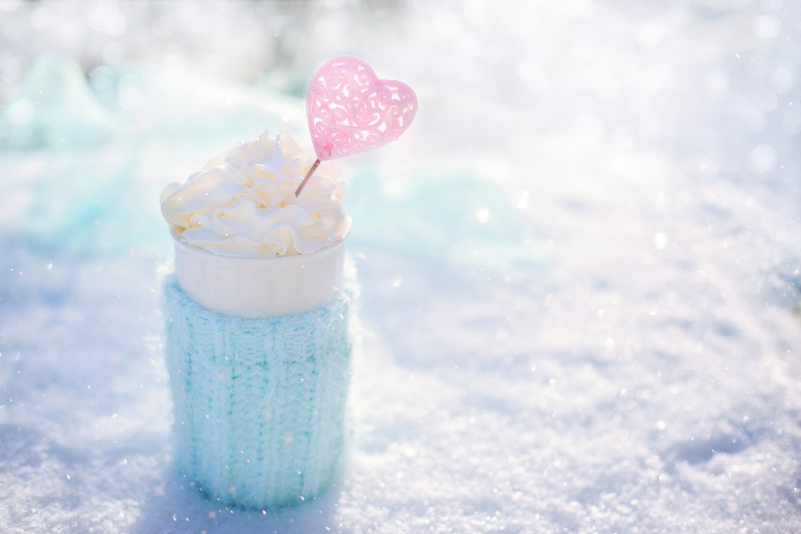 Download Wallpaper Sweet moments on a cold winter day- Hot chocolate with candy