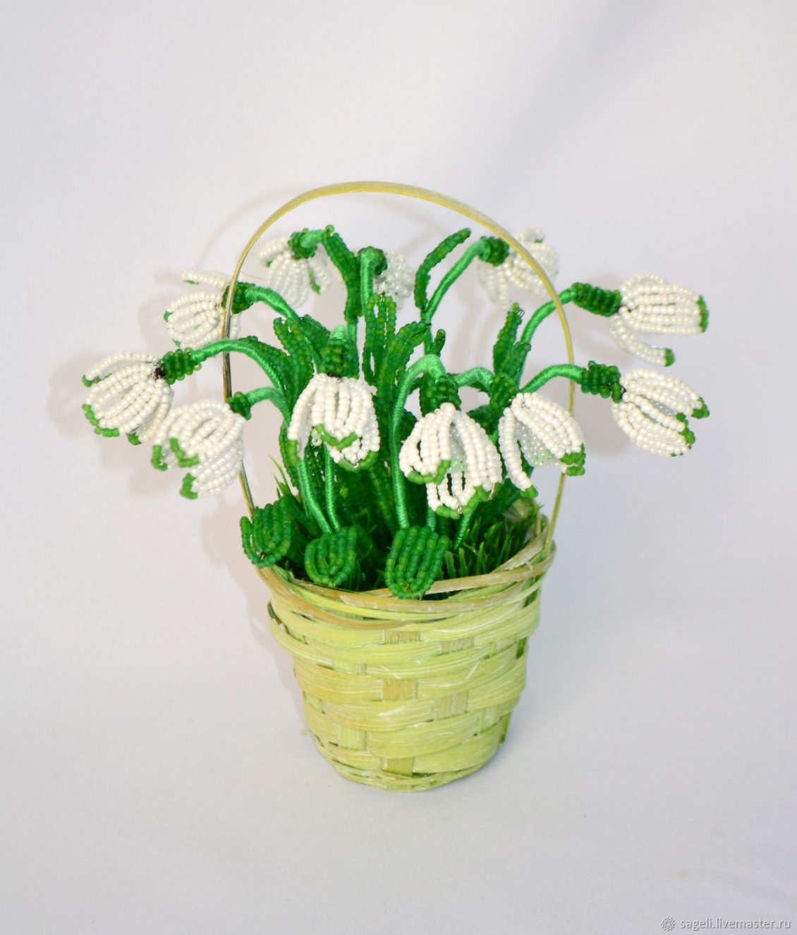 Download Wallpaper Abstract snowdrops flower in a basket - Spring gift