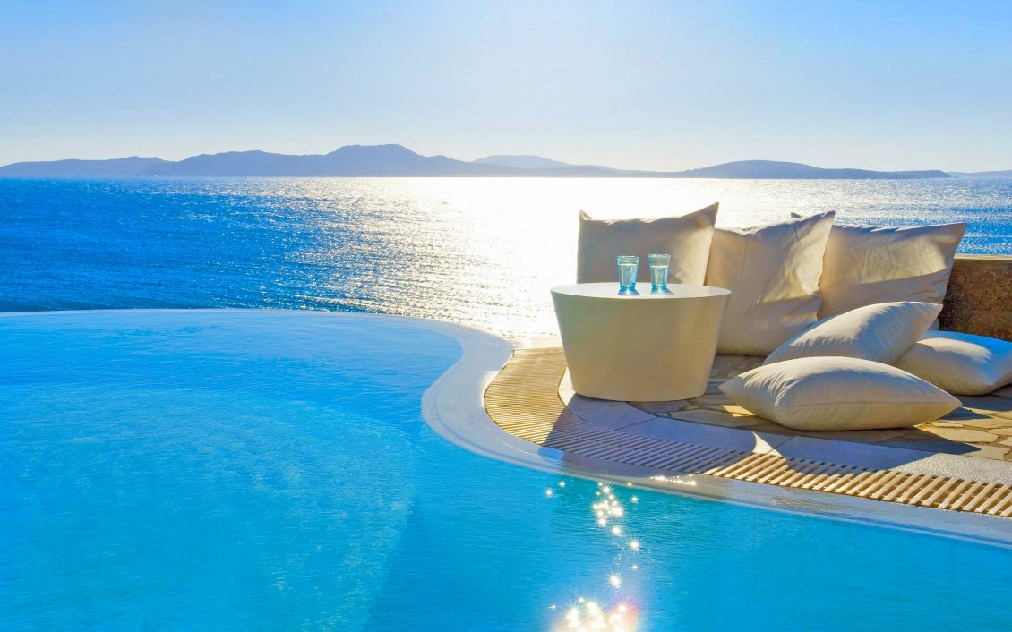 Download Wallpaper Good morning sunshine - Pool or ocean for relaxing time