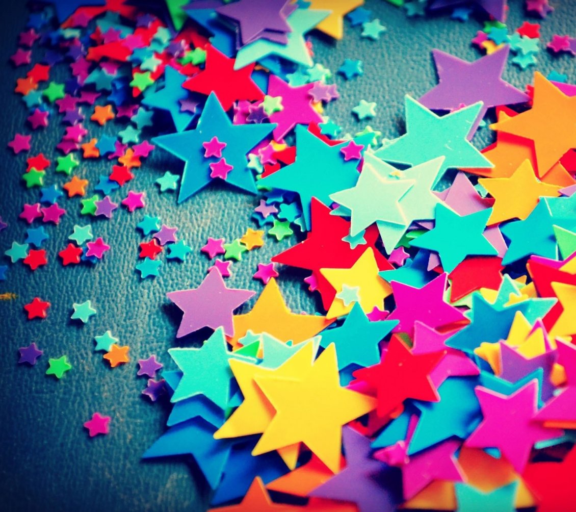 Download Wallpaper Paper colorful little stars on the wall - HD wallpaper