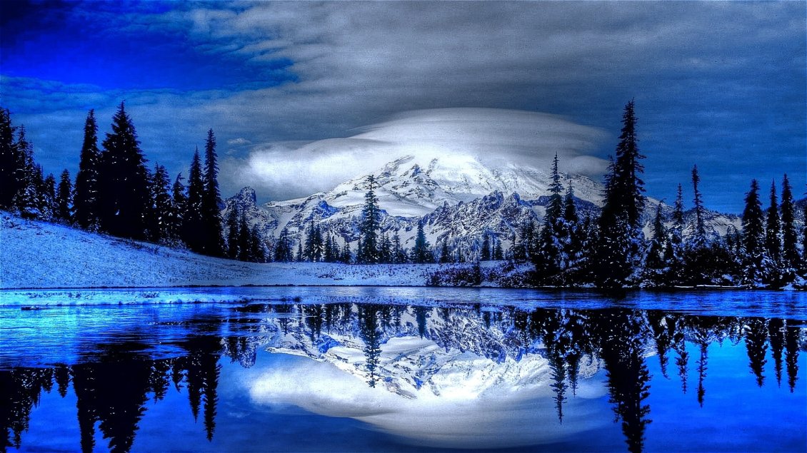 Download Wallpaper Wonderful mountain mirror in the lake - HD wallpaper winter