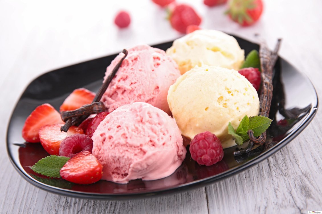 Download Wallpaper Vanilla bar and delicious fruits with ice cream